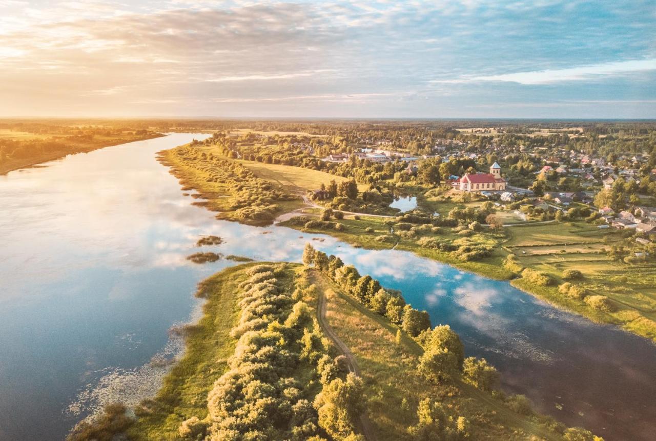 Handmade Latgola - Vairak Ka Vienkarsi "Naktsmitne" Līvāni Exteriör bild