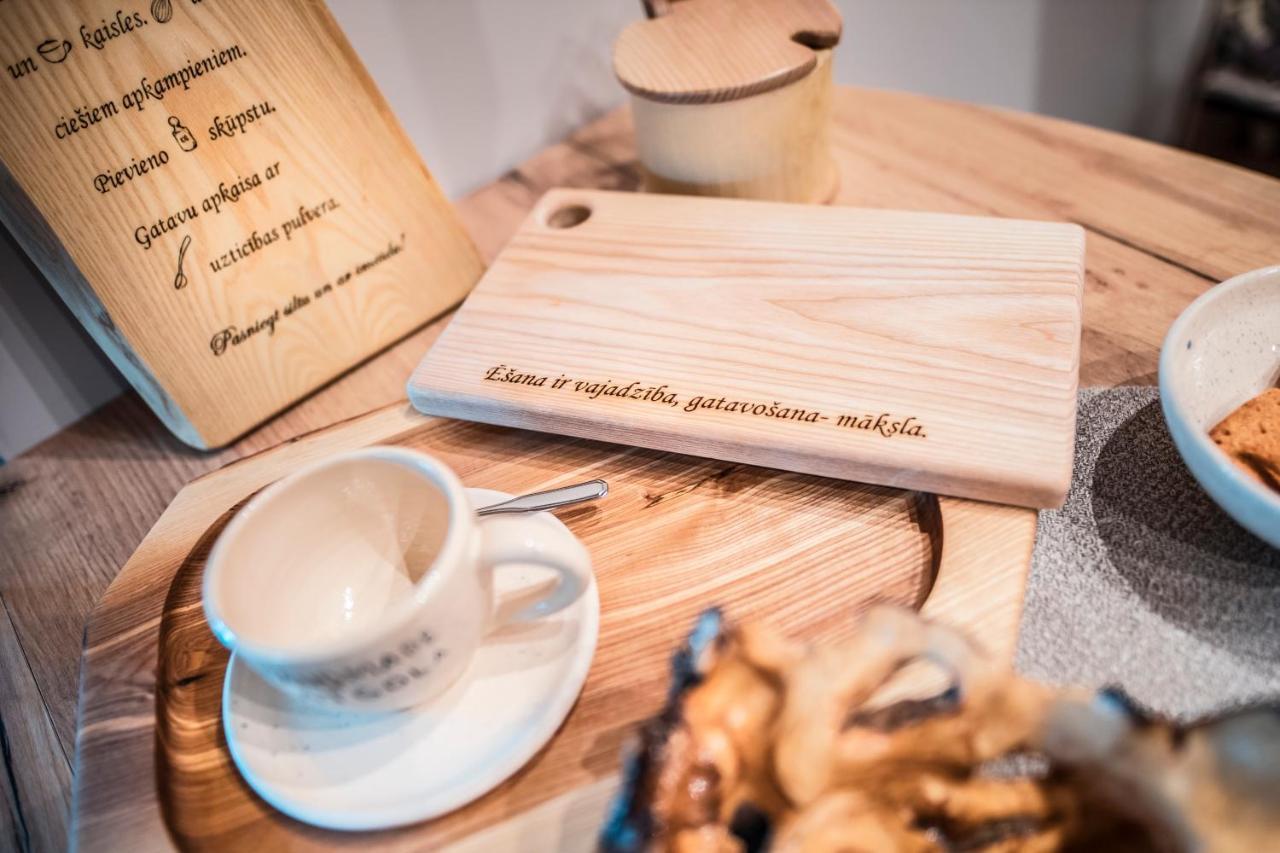 Handmade Latgola - Vairak Ka Vienkarsi "Naktsmitne" Līvāni Exteriör bild